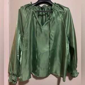 NWOT SHEIN curve Green shimmery raglan long sleeve blouse w/ tie-size 1xl
